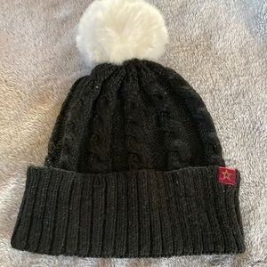 NWOT ⭐️AMERICAN GIRL Kids Black Sparkly Winter Beanie with White Pompom